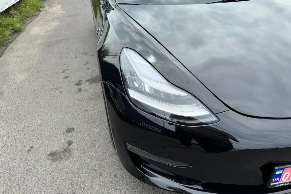 Продам Tesla Model 3 Long Range, Dual Motor 2018 года в Луцке