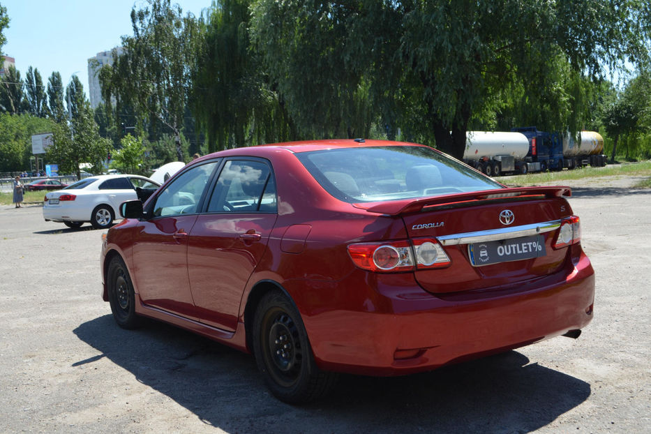 Продам Toyota Corolla 2012 года в Киеве