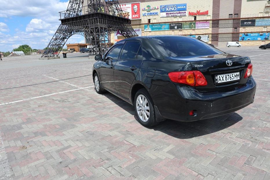 Продам Toyota Corolla Base 2008 года в Харькове