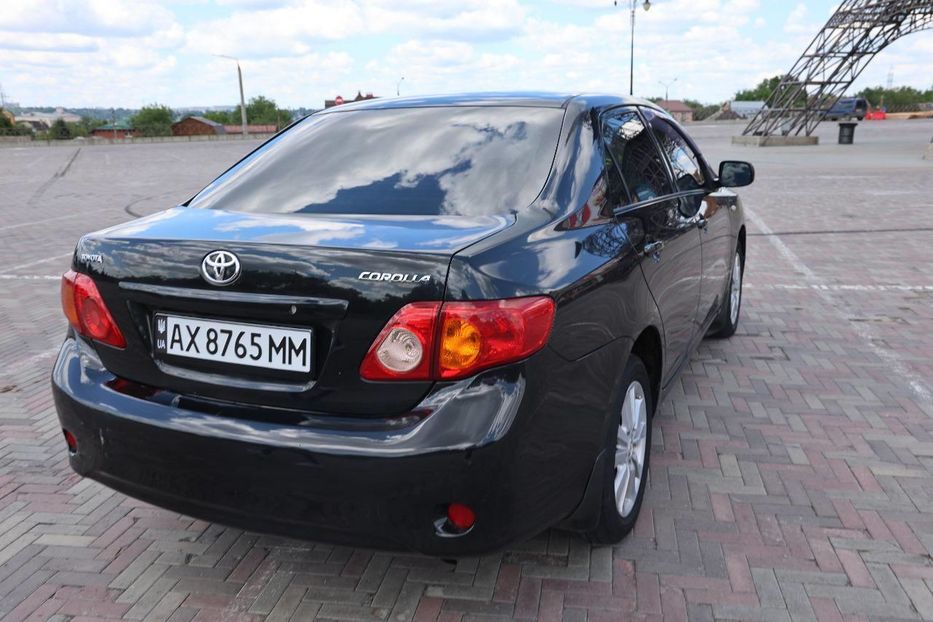 Продам Toyota Corolla Base 2008 года в Харькове