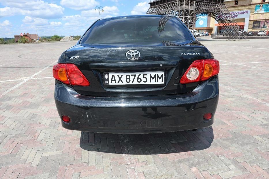 Продам Toyota Corolla Base 2008 года в Харькове