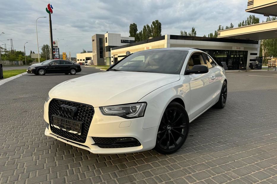 Продам Audi A5 2013 года в Одессе