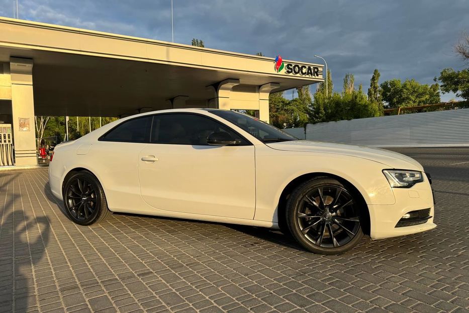 Продам Audi A5 2013 года в Одессе