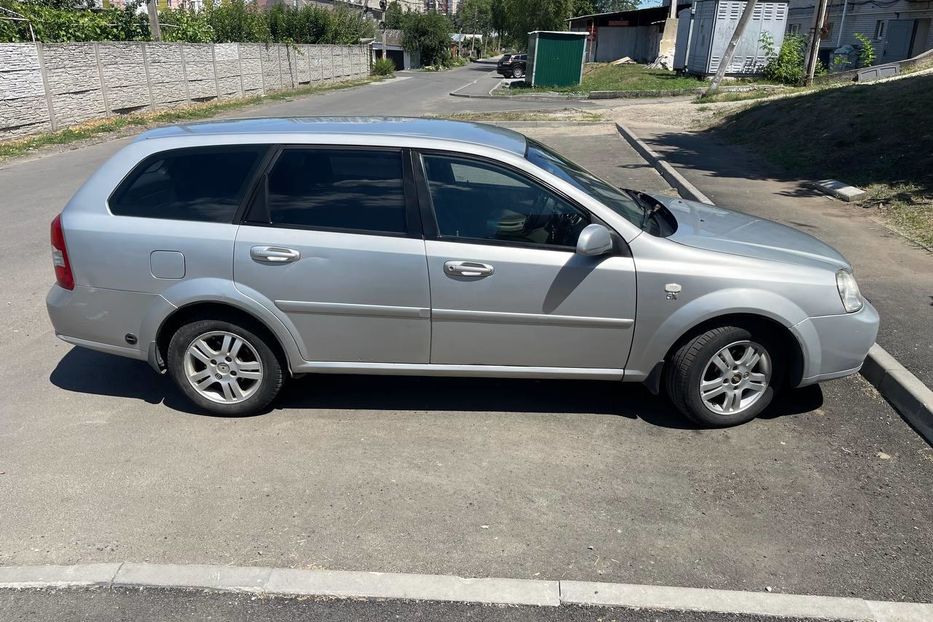 Продам Chevrolet Lacetti Универсал 2006 года в Днепре