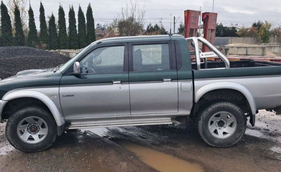 Продам Mitsubishi L 200 2005 года в Харькове