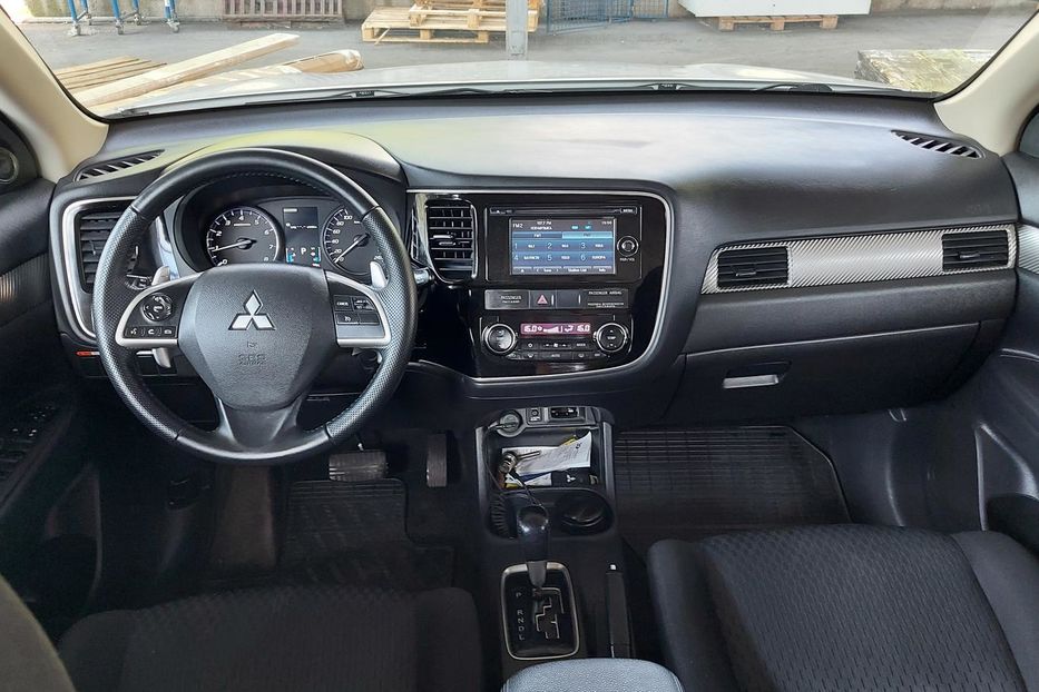 Продам Mitsubishi Outlander 2014 года в Днепре