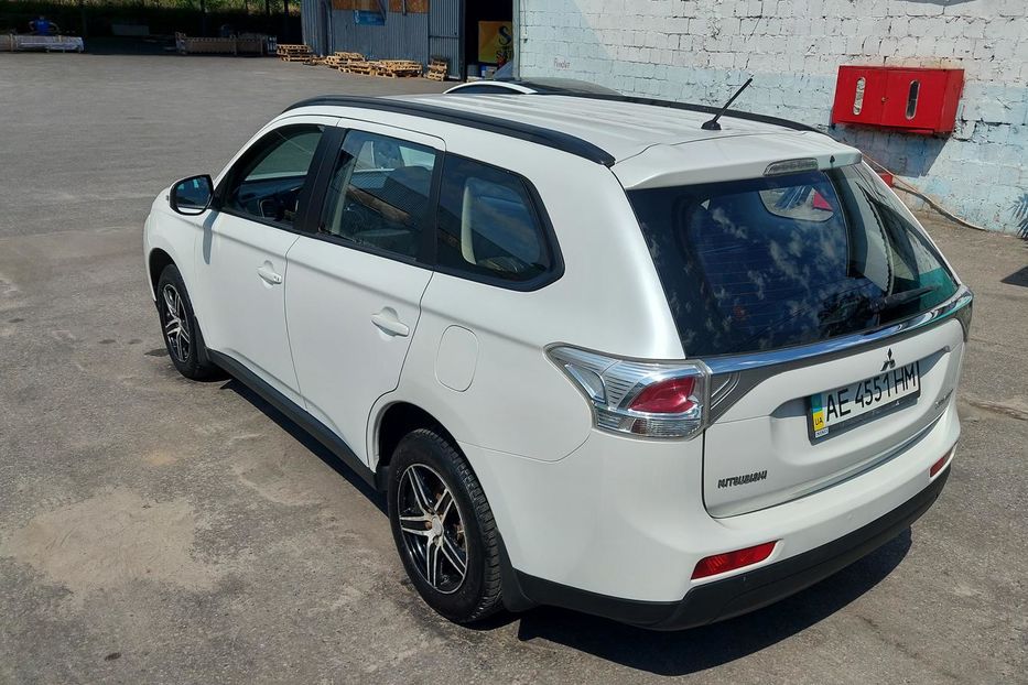 Продам Mitsubishi Outlander 2014 года в Днепре