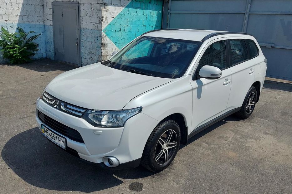 Продам Mitsubishi Outlander 2014 года в Днепре