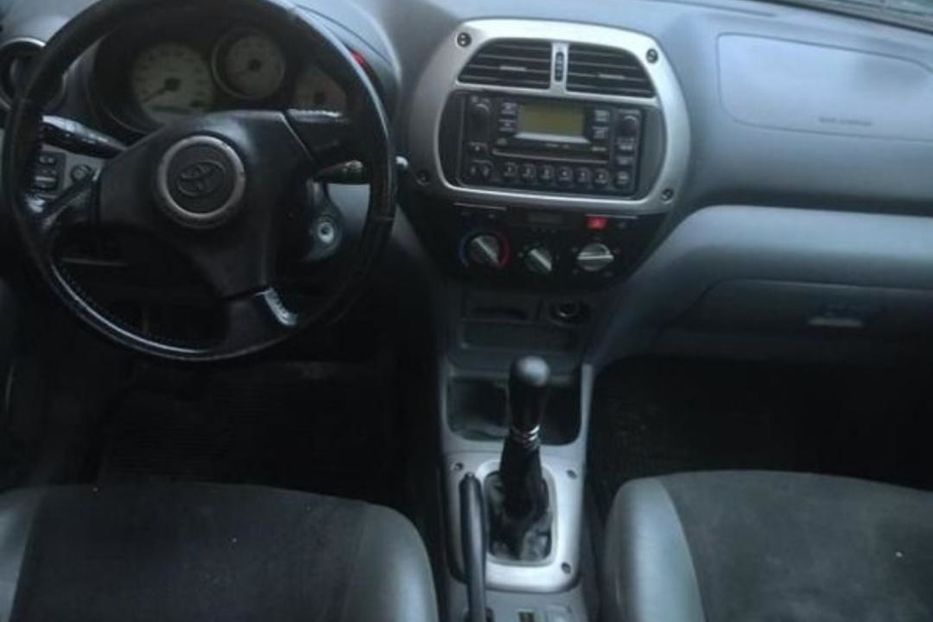 Продам Toyota Rav 4 2.0 D-4D 2003 года в Львове