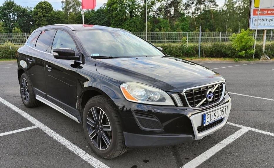 Продам Volvo XC60 D3 summum  2010 года в г. Терново, Закарпатская область