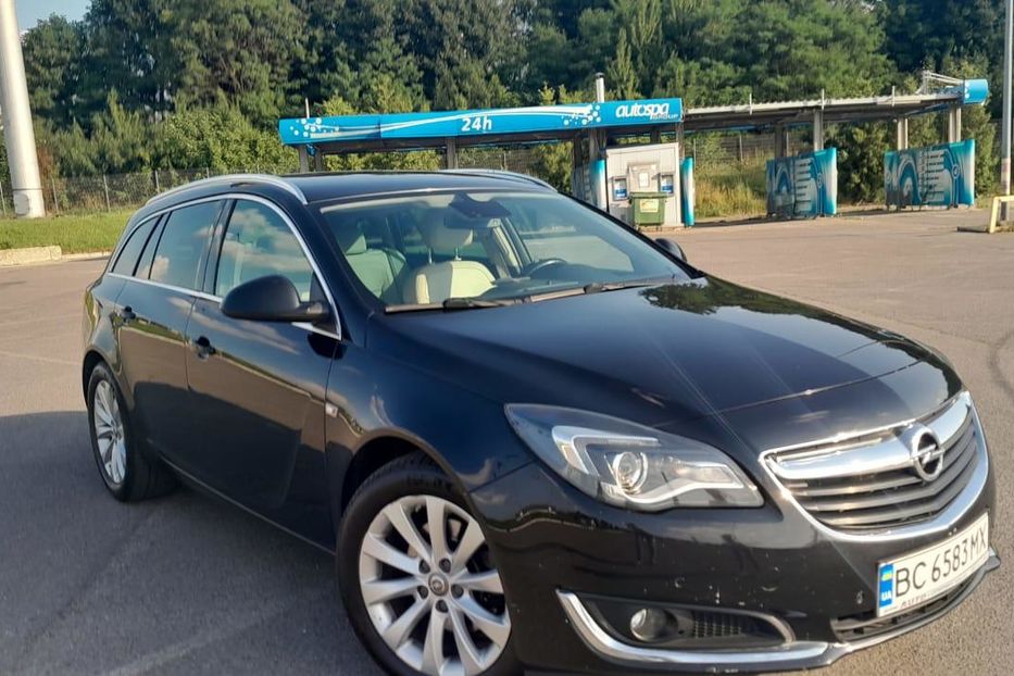 Продам Opel Insignia 2016 года в Львове