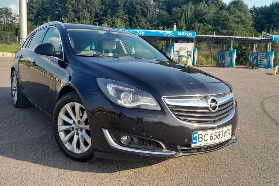 Продам Opel Insignia 2016 года в Львове