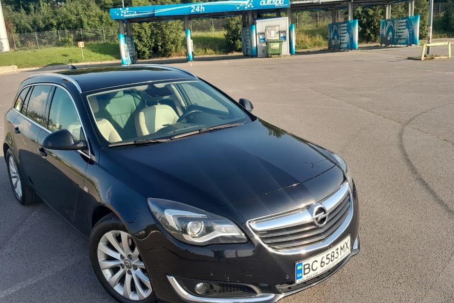 Продам Opel Insignia 2016 года в Львове