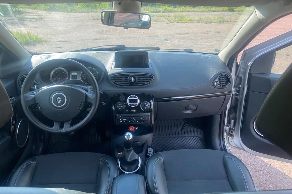 Продам Renault Clio 2012 года в Киеве