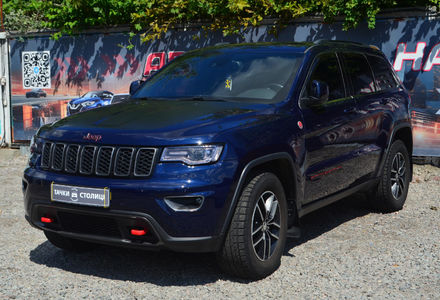 Продам Jeep Grand Cherokee 2016 года в Киеве
