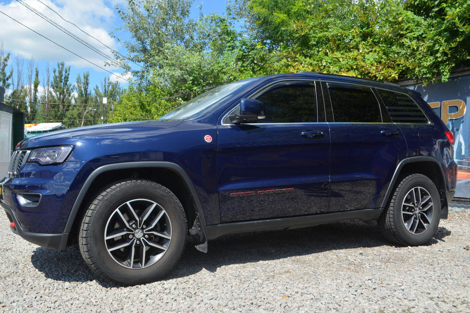 Продам Jeep Grand Cherokee 2016 года в Киеве