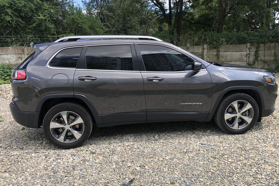 Продам Jeep Cherokee Limited 2018 года в Ивано-Франковске