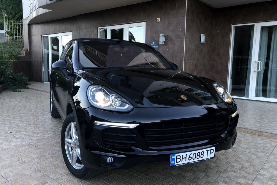 Продам Porsche Cayenne Рестайлинговая версия 2016 года в Одессе