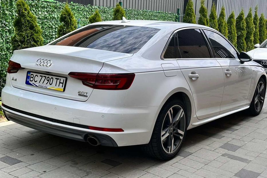 Продам Audi A4 Premium PLus 2017 года в Львове