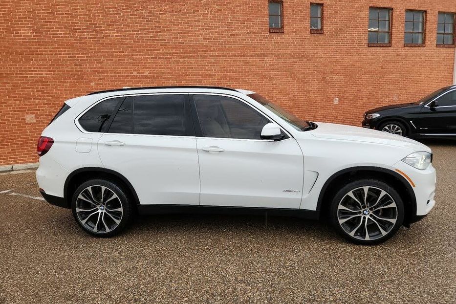 Продам BMW X5 2014 года в Львове