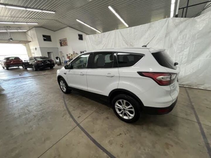 Продам Ford Escape 2017 года в Львове