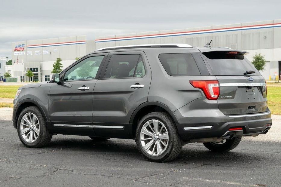 Продам Ford Explorer 2019 года в Львове