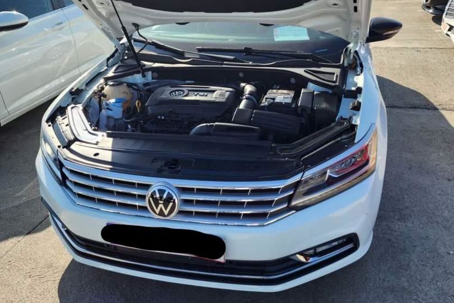 Продам Volkswagen Passat B8 2016 года в Львове