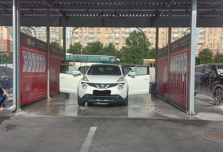 Продам Nissan Juke 2019 года в Киеве