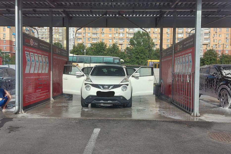 Продам Nissan Juke 2019 года в Киеве