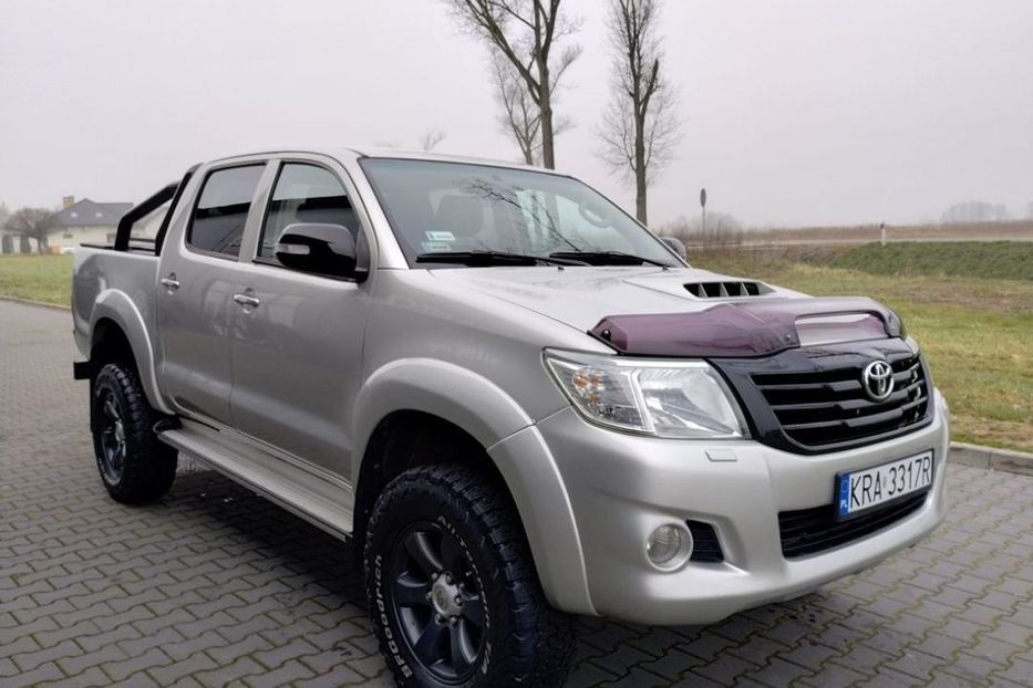 Продам Toyota Hilux 2008 года в Запорожье