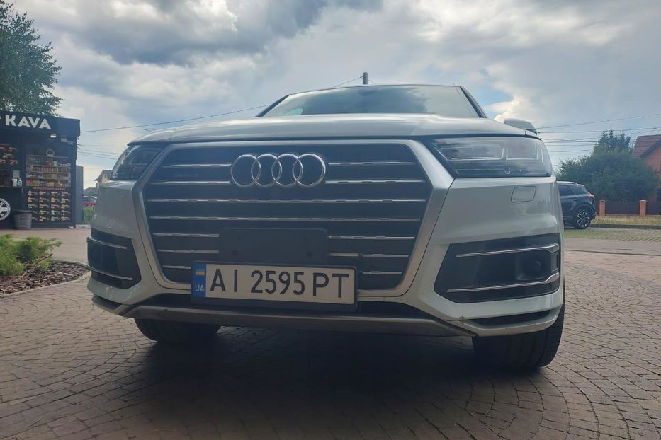 Продам Audi Q7 2019 года в Киеве