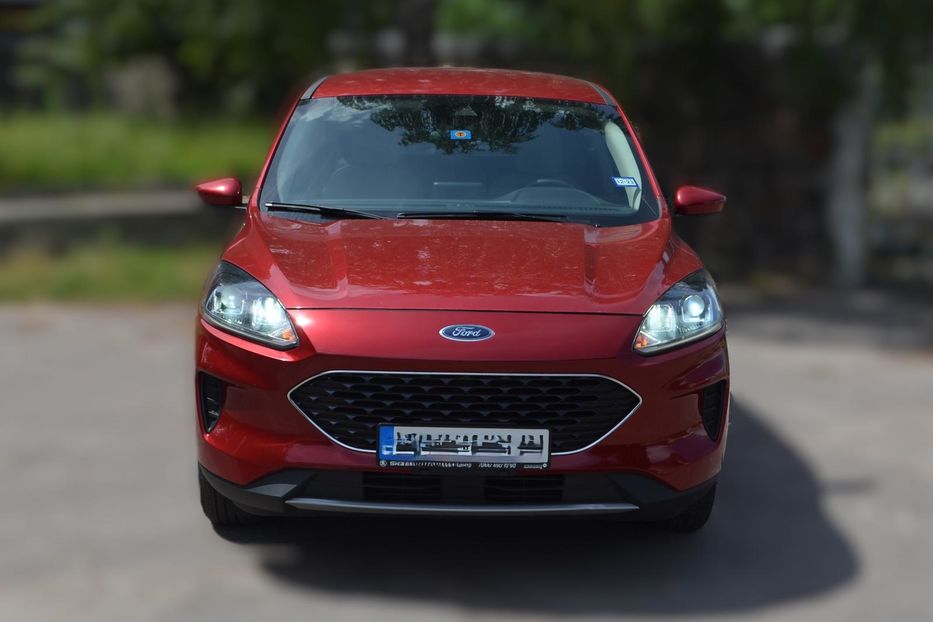 Продам Ford Escape 2020 года в Киеве