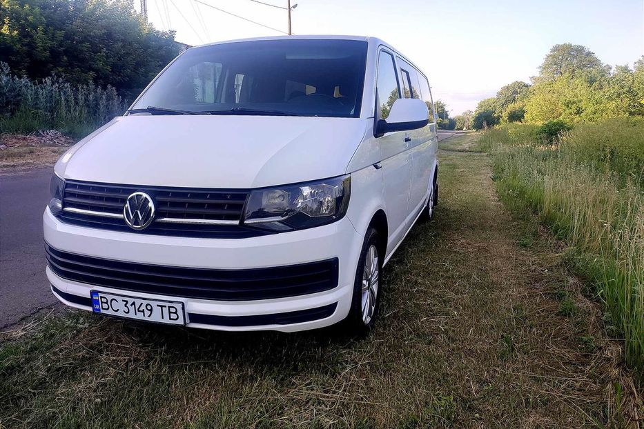 Продам Volkswagen T6 (Transporter) пасс. 2015 года в г. Смела, Черкасская область