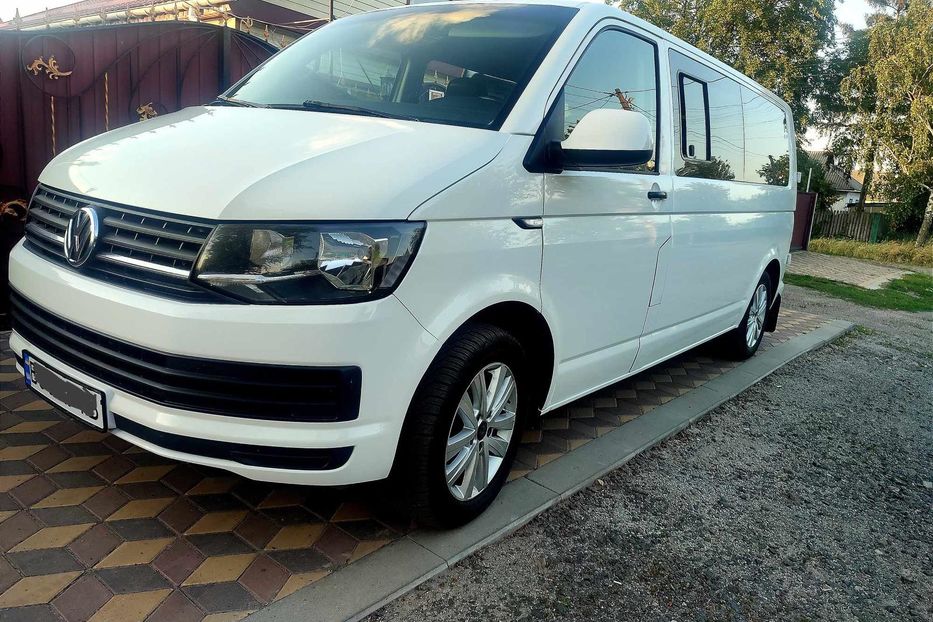 Продам Volkswagen T6 (Transporter) пасс. 2015 года в г. Смела, Черкасская область