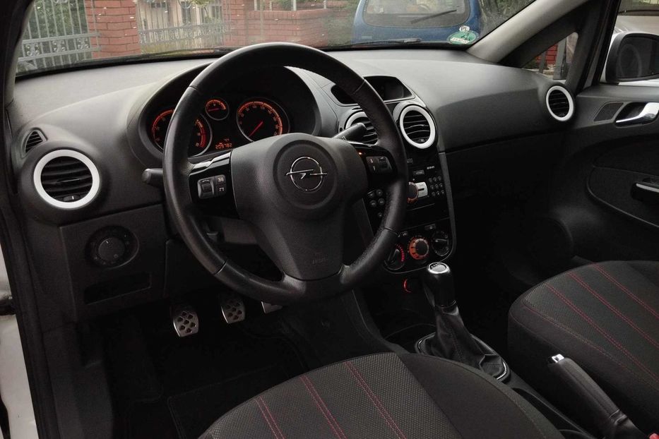 Продам Opel Corsa 2009 года в Черновцах