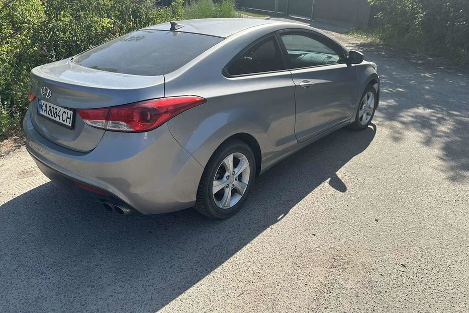 Продам Hyundai Elantra 2012 года в Киеве