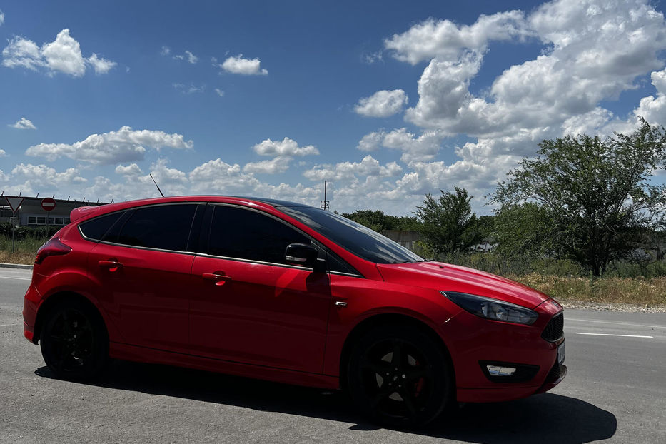 Продам Ford Focus Red and Black edition 2016 года в Запорожье