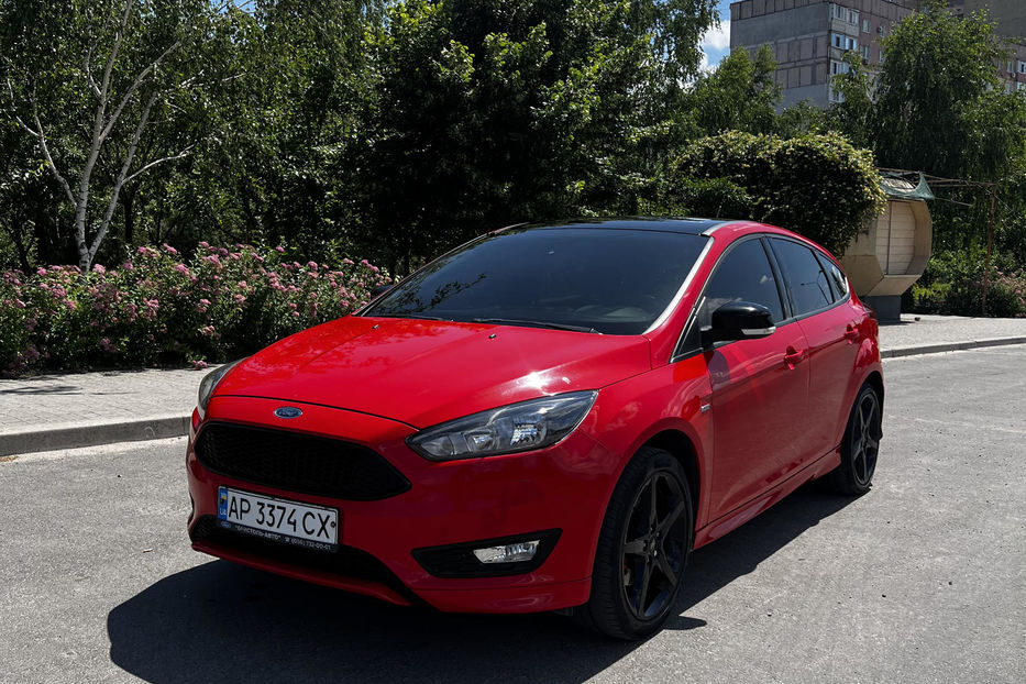 Продам Ford Focus Red and Black edition 2016 года в Запорожье