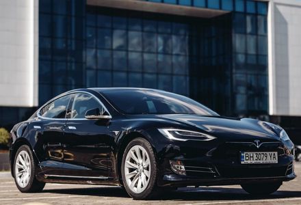 Продам Tesla Model S 2018 года в Одессе