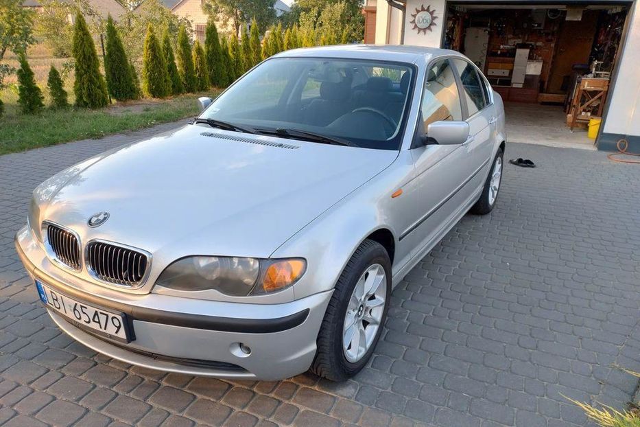 Продам BMW 320 2004 года в Днепре