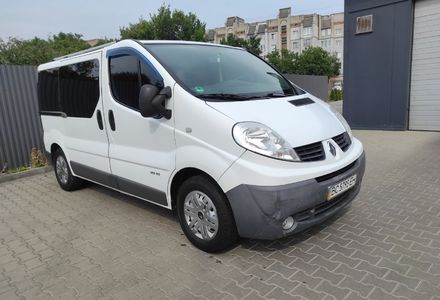 Продам Renault Trafic пасс. L1H1  2010 года в г. Червоноград, Львовская область