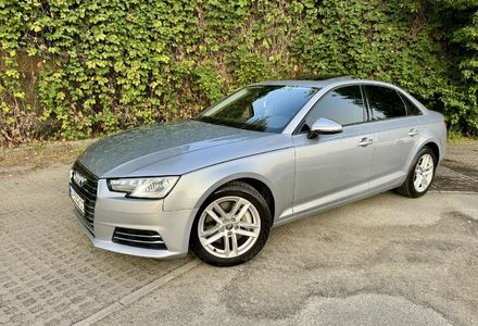 Продам Audi A4 2016 года в Киеве