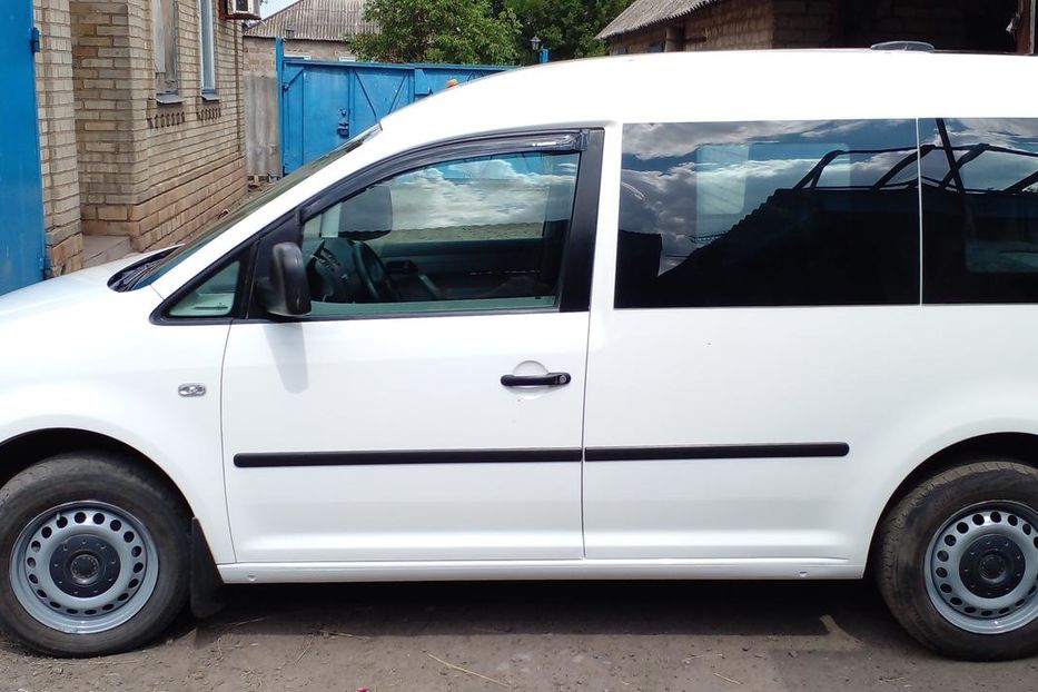 Продам Volkswagen Caddy пасс. 2005 года в Днепре