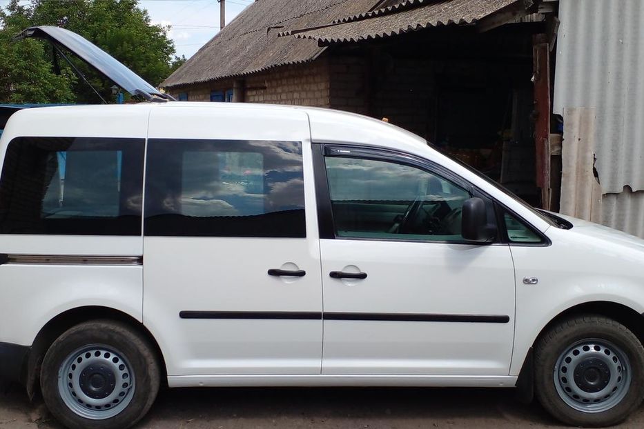 Продам Volkswagen Caddy пасс. 2005 года в Днепре