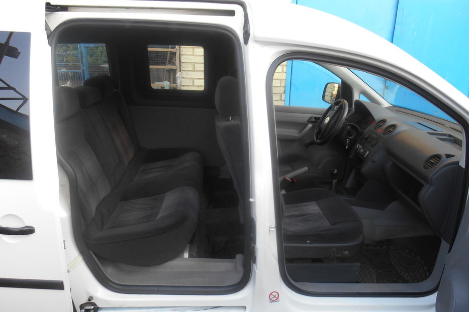 Продам Volkswagen Caddy пасс. 2005 года в Днепре