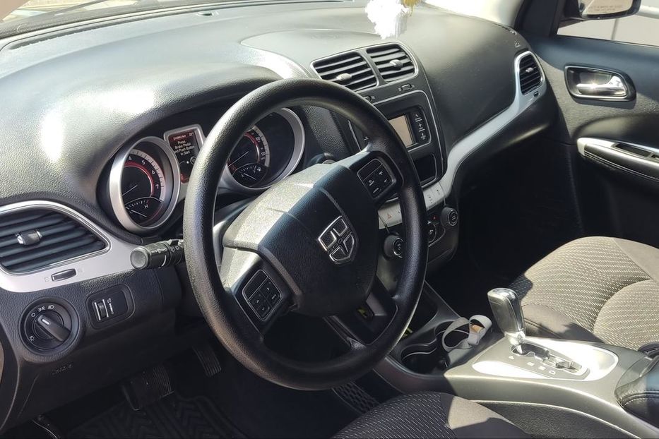 Продам Dodge Journey 2015 года в г. Каменское, Днепропетровская область