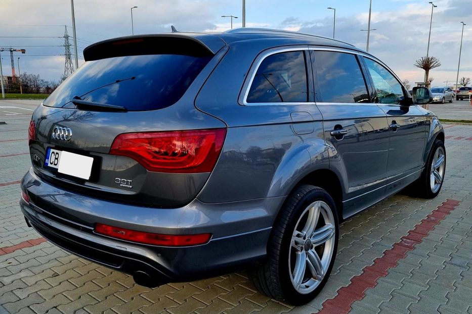 Продам Audi Q7 S Line Prestige 2015 года в Киеве