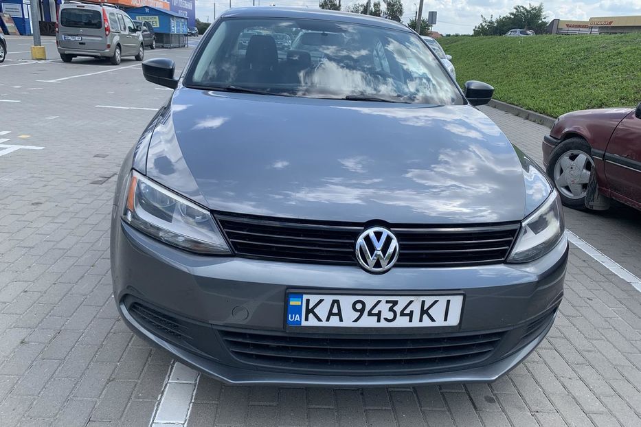 Продам Volkswagen Jetta 6 2014 года в г. Шепетовка, Хмельницкая область