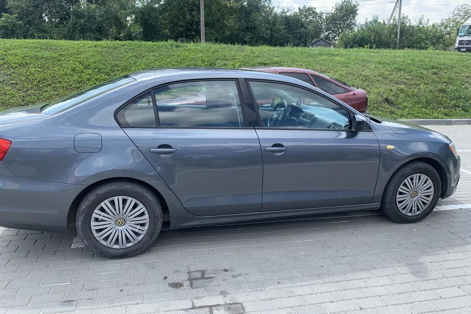 Продам Volkswagen Jetta 6 2014 года в г. Шепетовка, Хмельницкая область