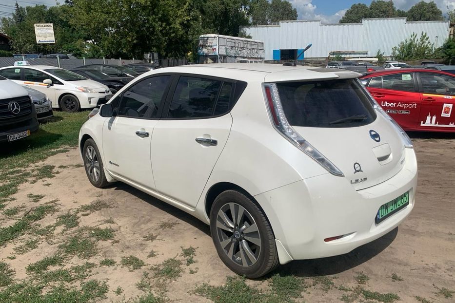 Продам Nissan Leaf 2013 года в Львове